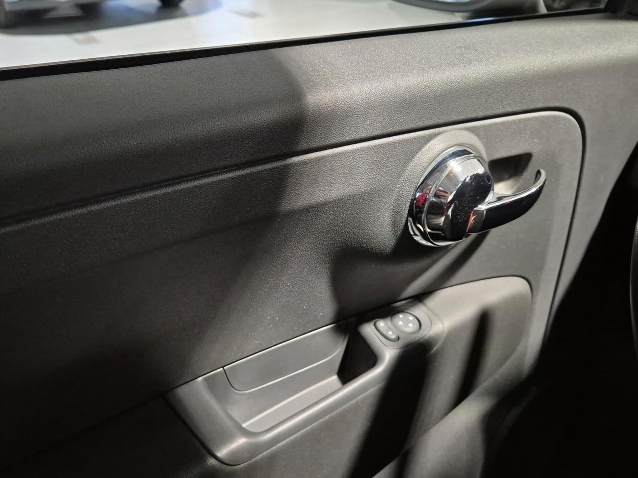 Fiat 500 1.2 Lounge 69CV