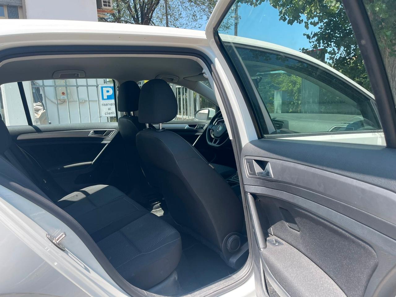 Volkswagen Golf 1.4 TGI 5p. Trendline BlueMotion
