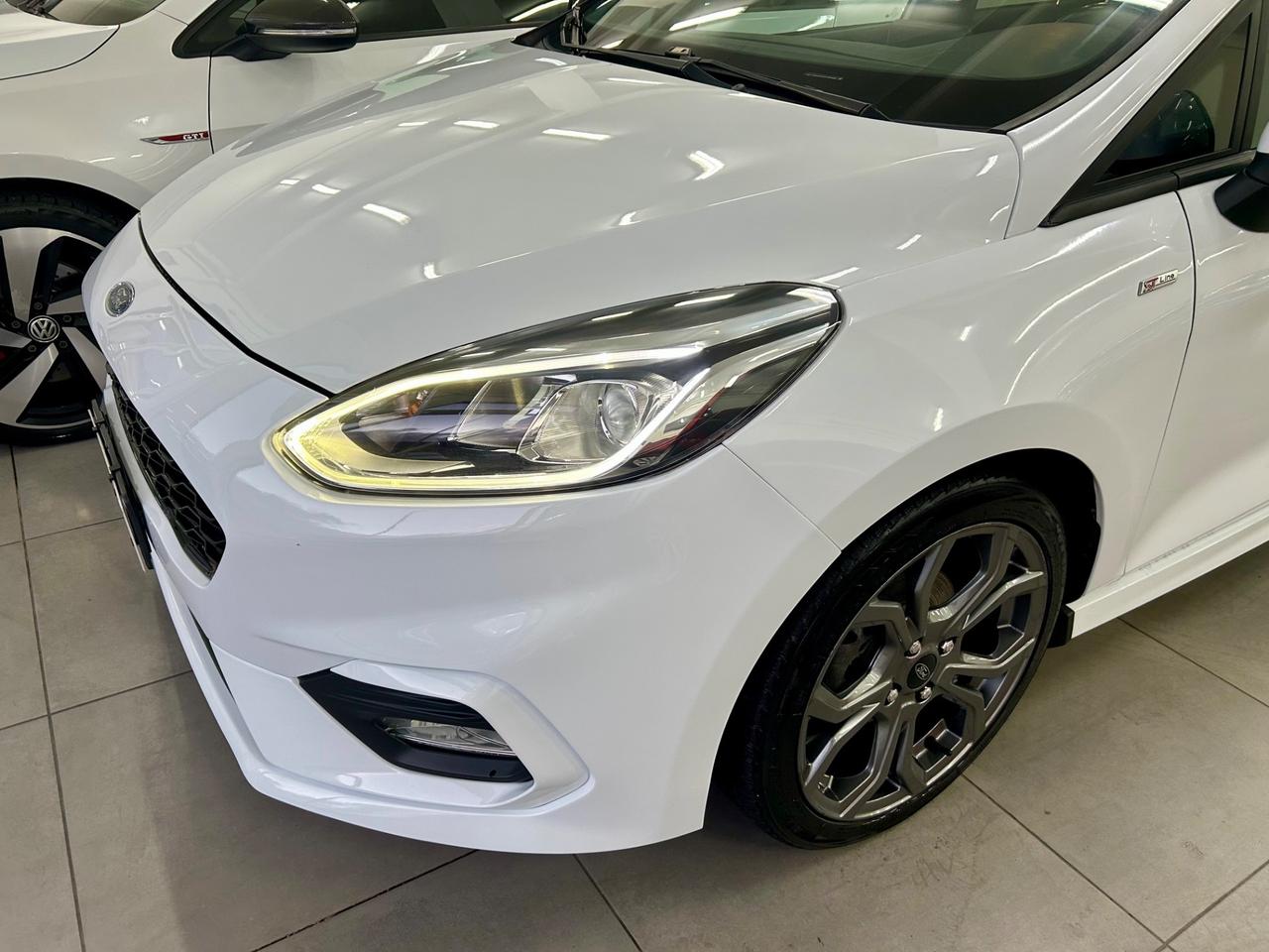 Ford Fiesta 1.5 TDCi ST LINE finanziabile