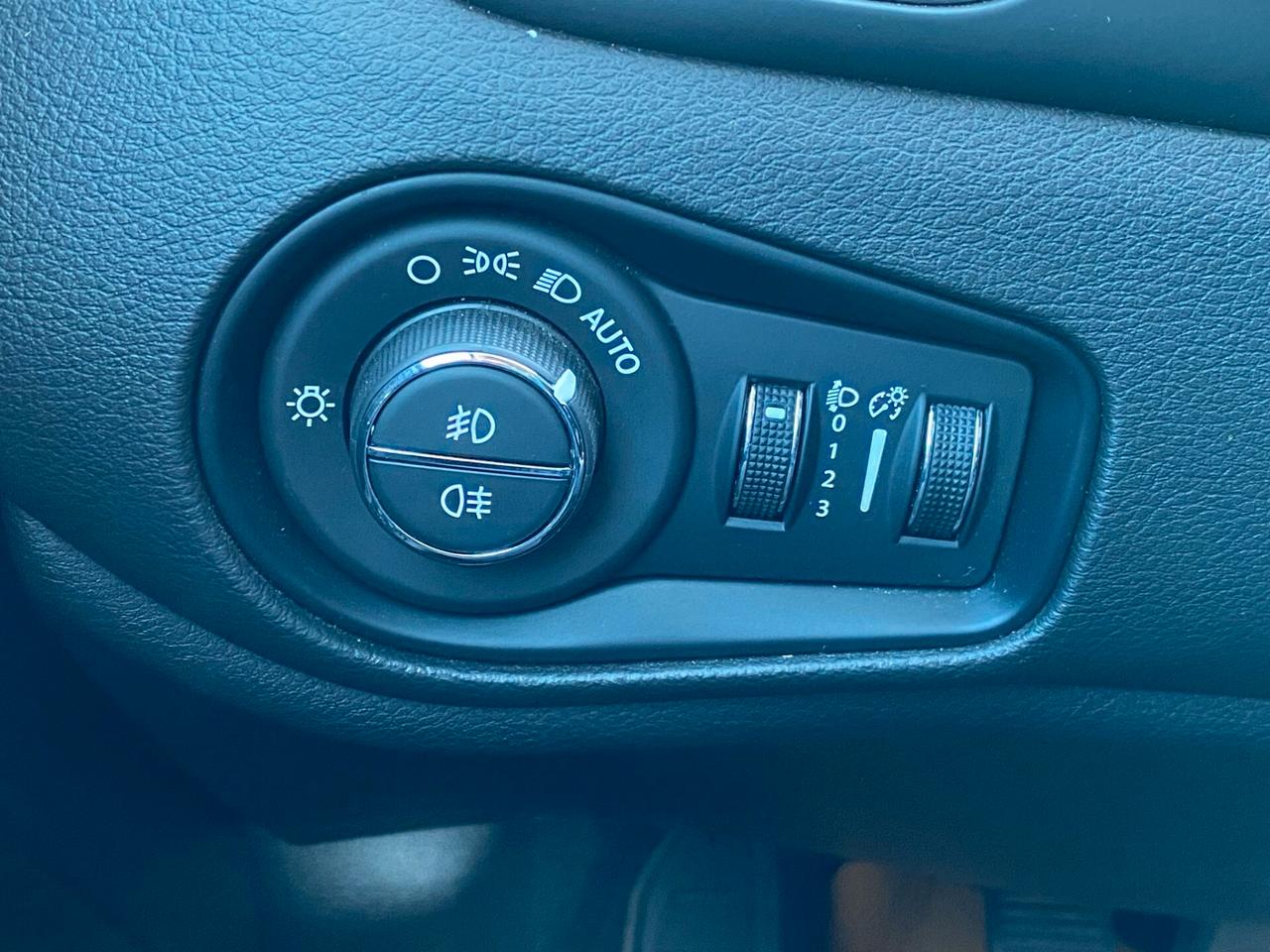 Jeep Renegade 1.6 Mjt 130 CV Limited Pack Navi Telecamera