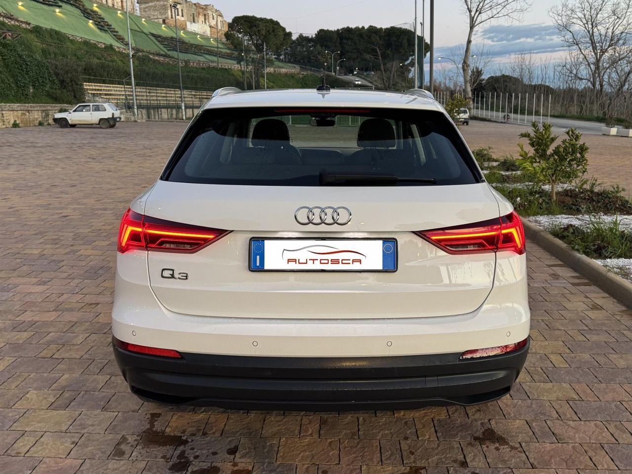 Audi Q3 35 TDI S tronic 2023