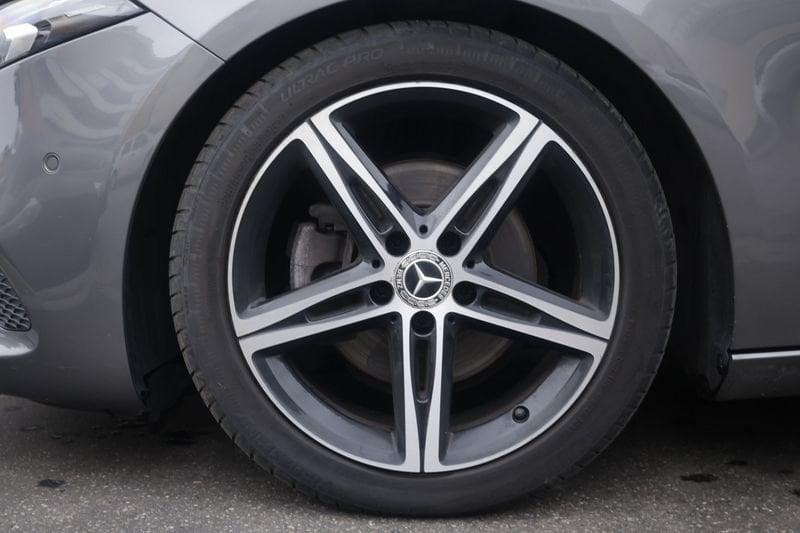 Mercedes-Benz Classe A Mercedes-Benz Classe A 200 CDI Night Edition 100KW ANNO 2020