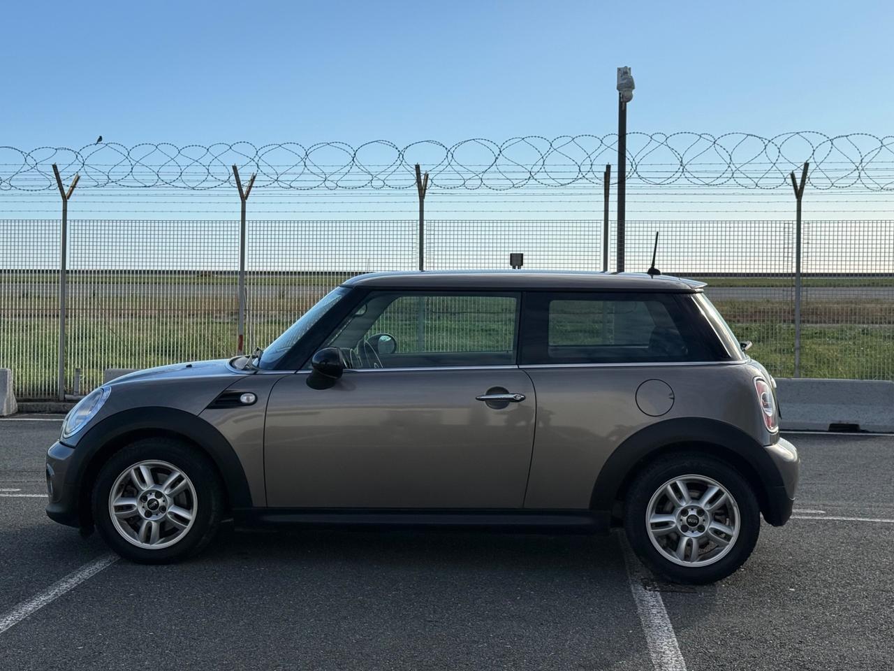 Mini COOPER 1.6 16V One 75 CV-ADATTA NEOPATENTATI