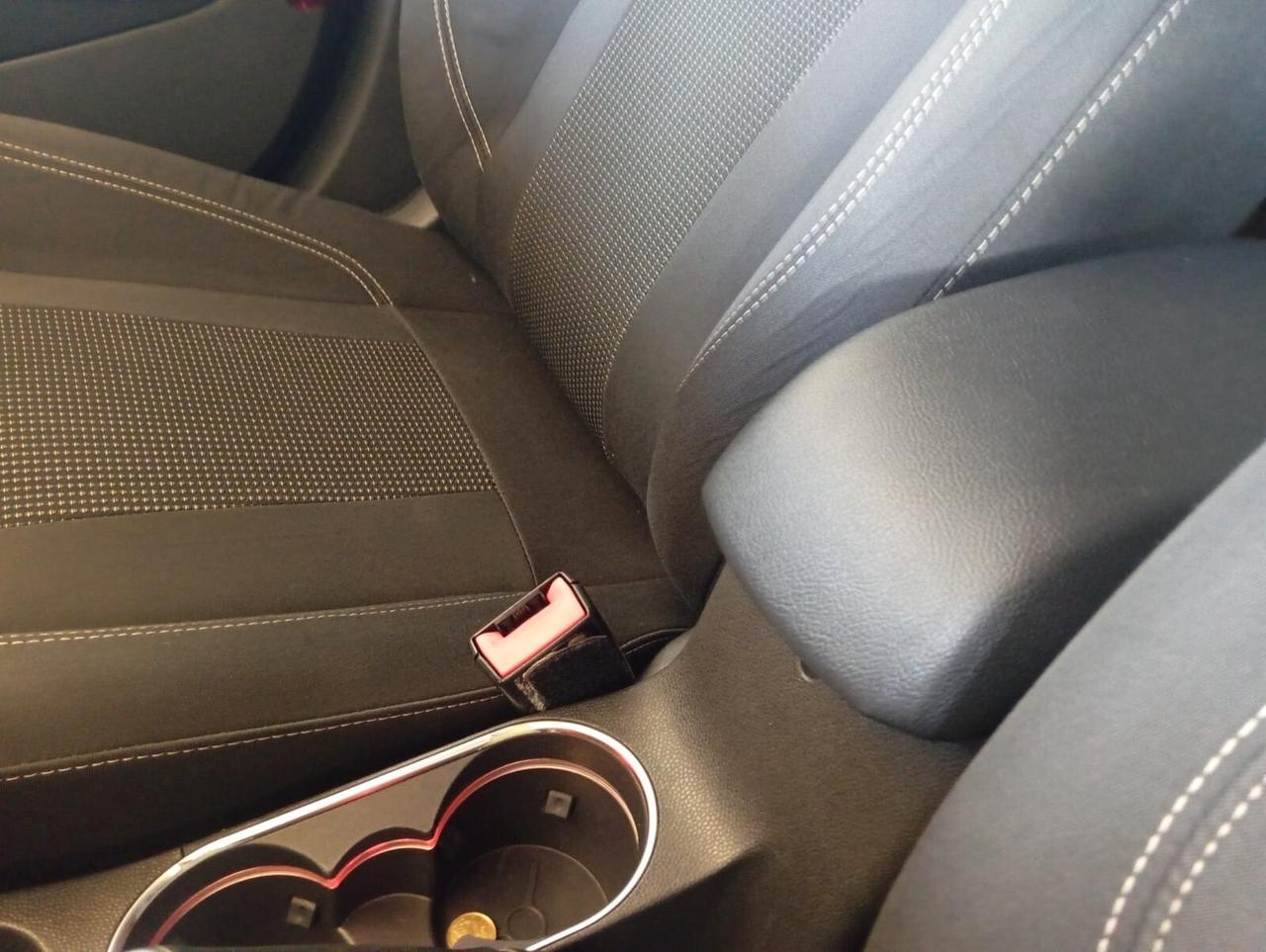 Ford Fiesta 1.4 5p. Bz.- GPL Titanium unipro COME NUOVA