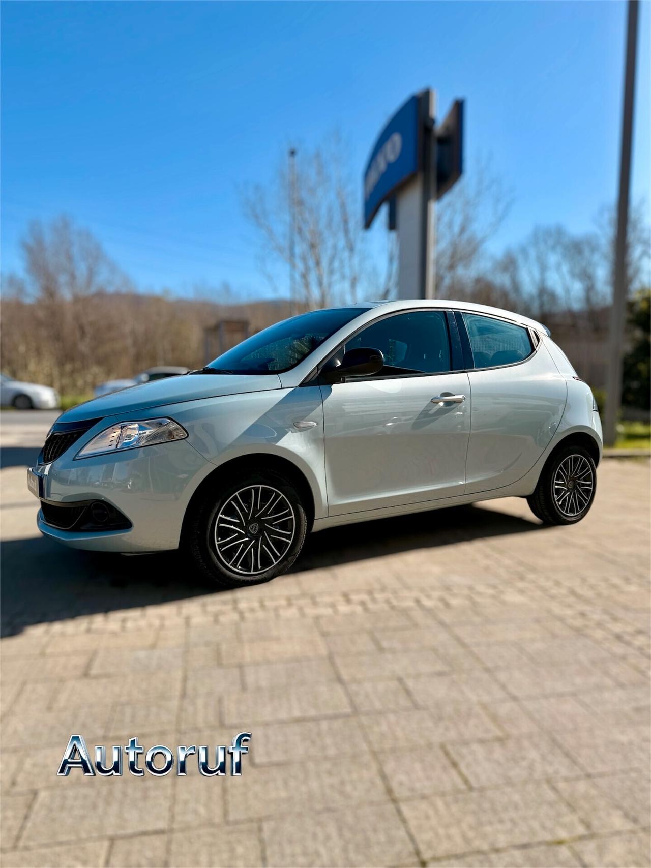 Lancia Ypsilon 1.0 FireFly 5 porte S&S Hybrid 2023