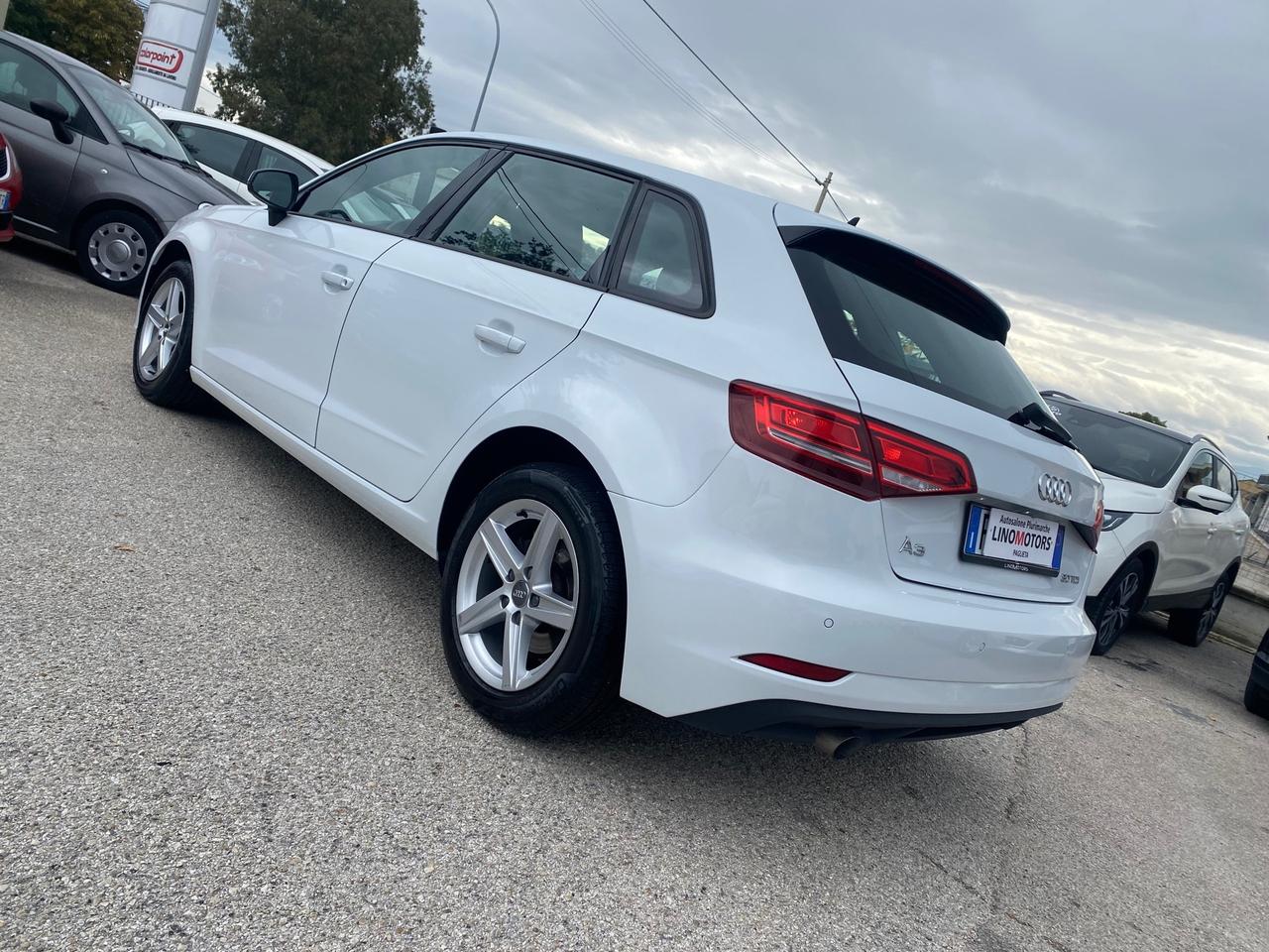 Audi A3 SPB 30 TDI Business 116cv