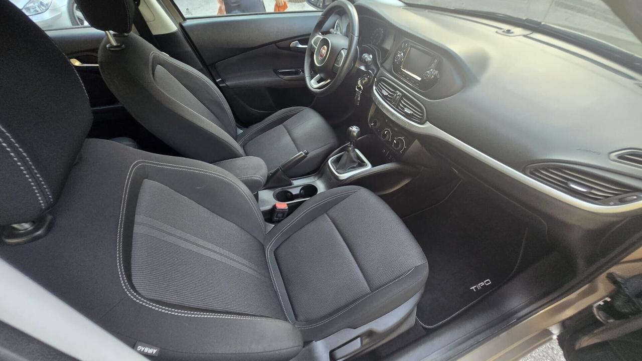 Fiat Tipo 1.6 Mjt S&S SW Lounge
