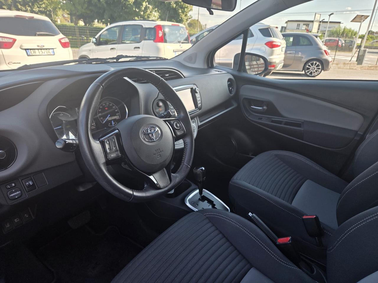 Toyota Yaris 1.5 Hybrid 5 porte Active