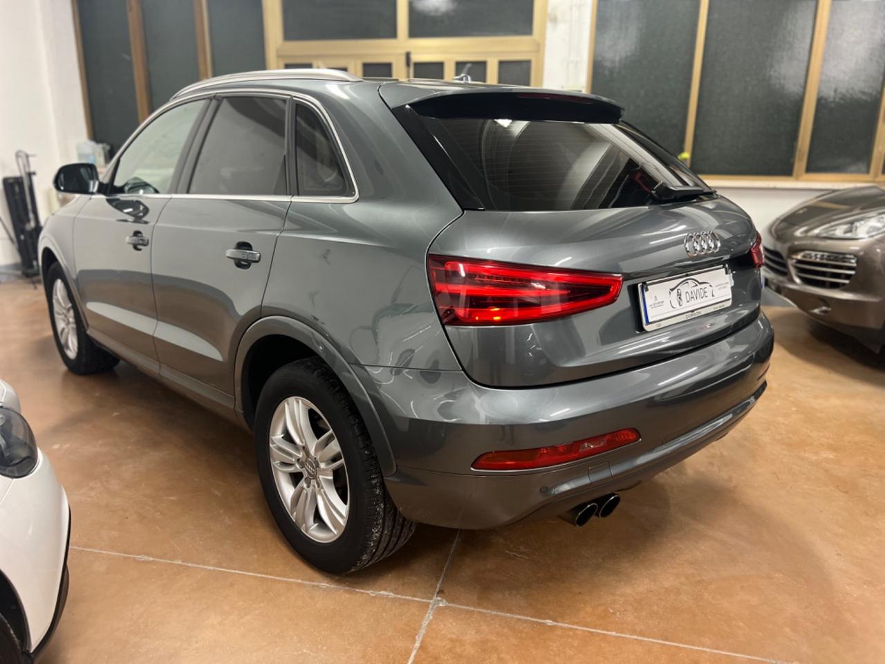 Audi Q3 2.0 TDI 177 CV quattro S tronic Business Plus