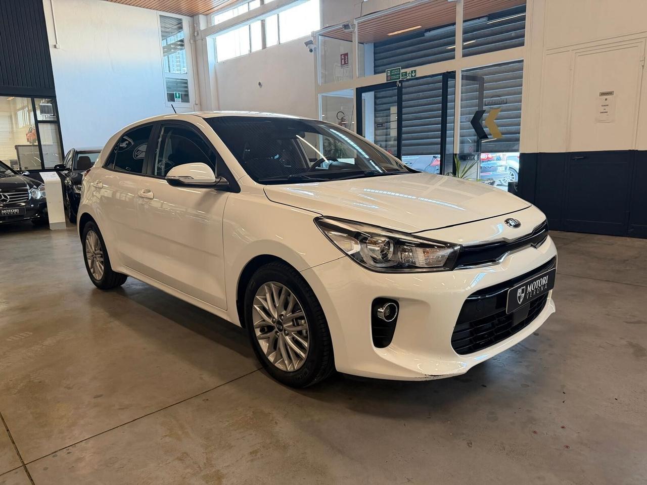 Kia Rio 1.1 CRDi 5p. Cool