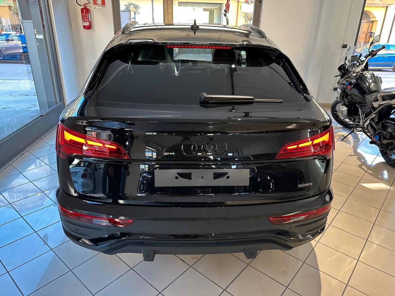 Audi Q5 Sportback 40 2.0 tdi mhev 12V quattro s-tronic