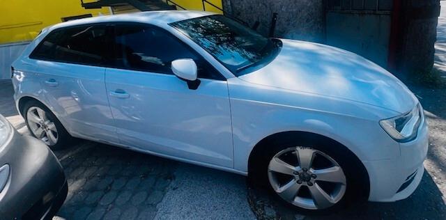Audi A3 1.6 TDI clean diesel Ambition