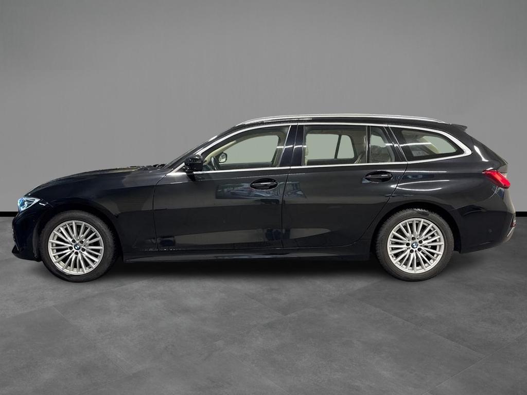 BMW Serie 3 Touring 320 d Mild Hybrid 48V Luxury xDrive Steptronic