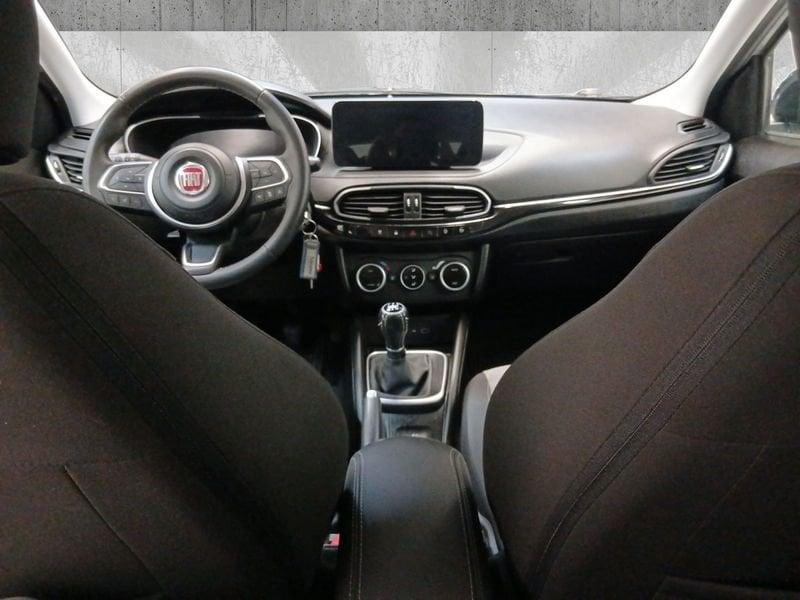FIAT Tipo 5p 1.0 Cross 100cv