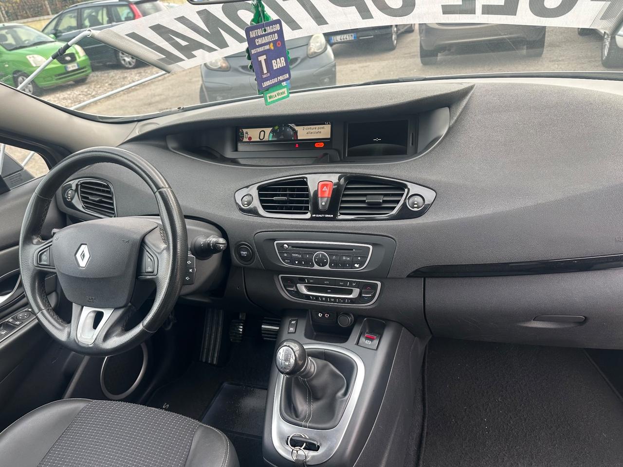 Renault Scenic 1.5 diesel 2011 7posti full optional