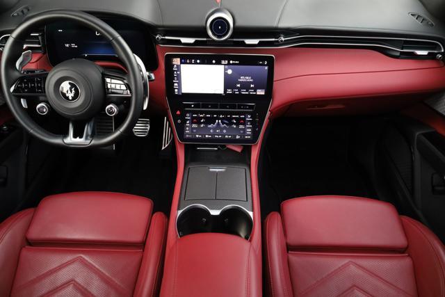 MASERATI Grecale V6 530 CV AWD Trofeo