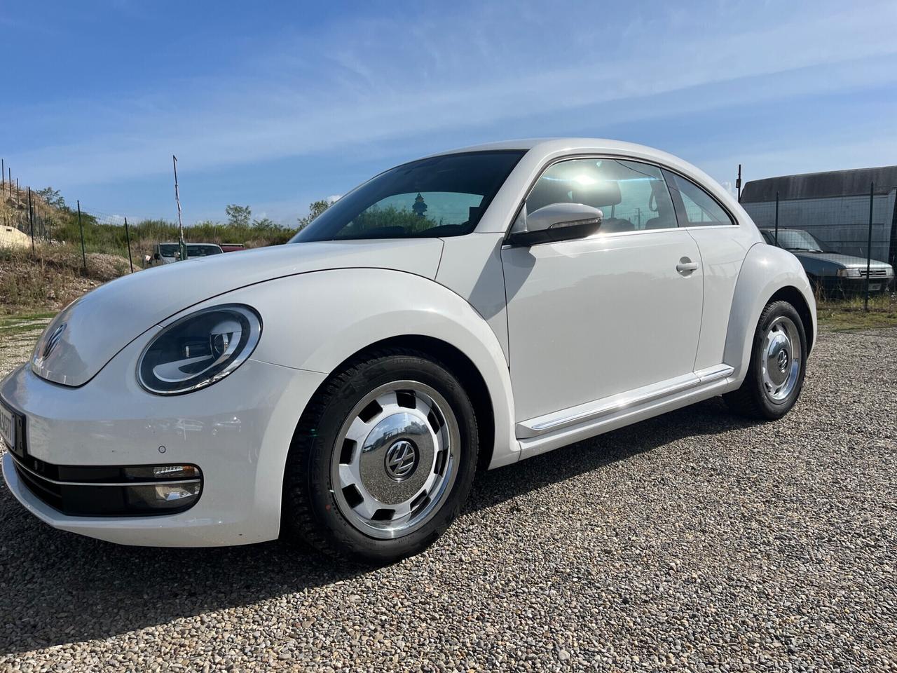Volkswagen Maggiolino 1.6 TDI Design