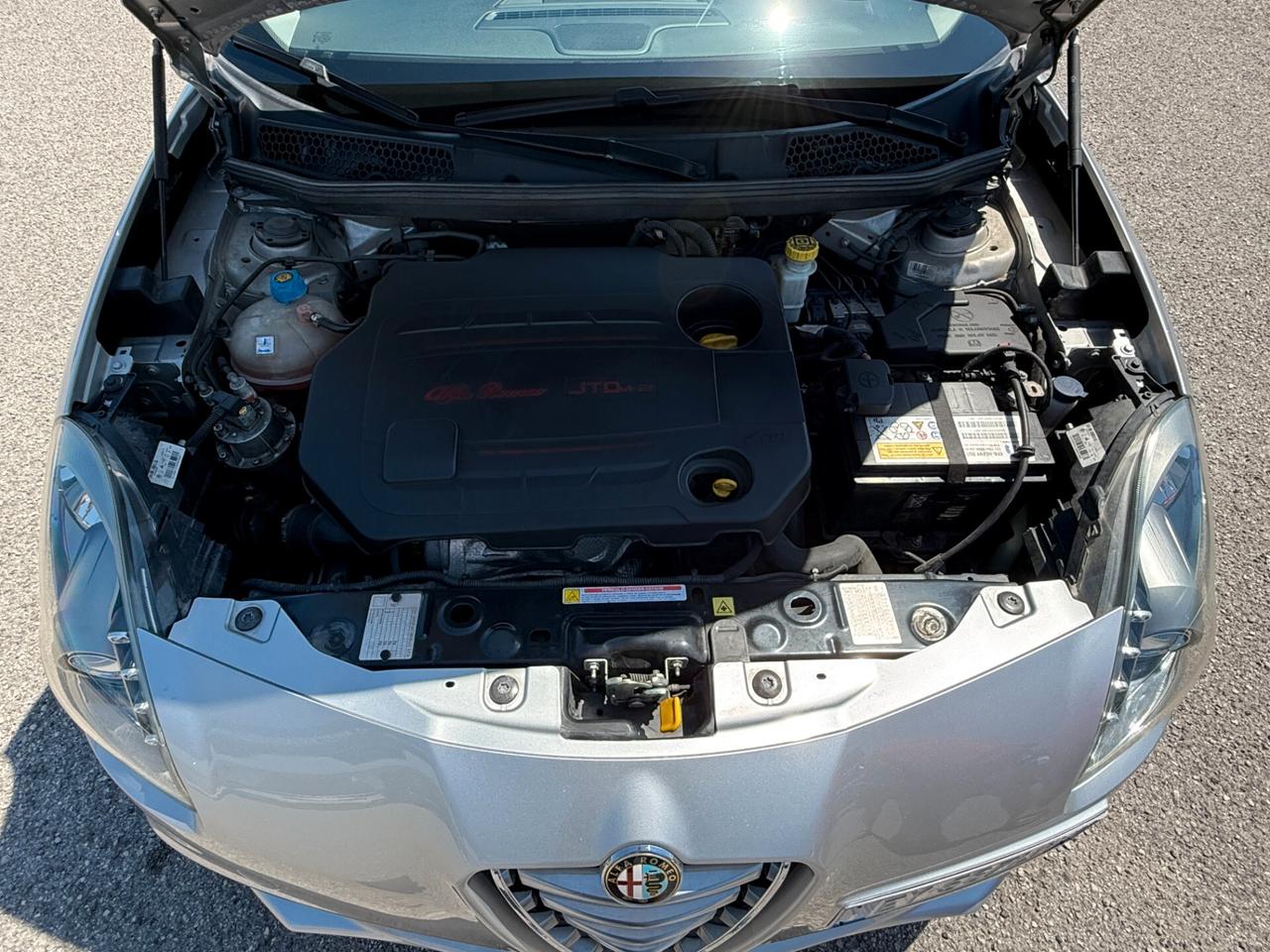 Alfa Romeo Giulietta 1.6 JTDm-2 105 CV Exclusive