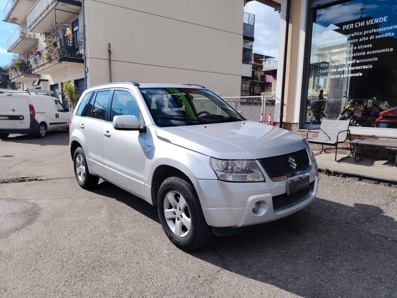 Suzuki Grand Vitara 1.9 DDiS 5 porte