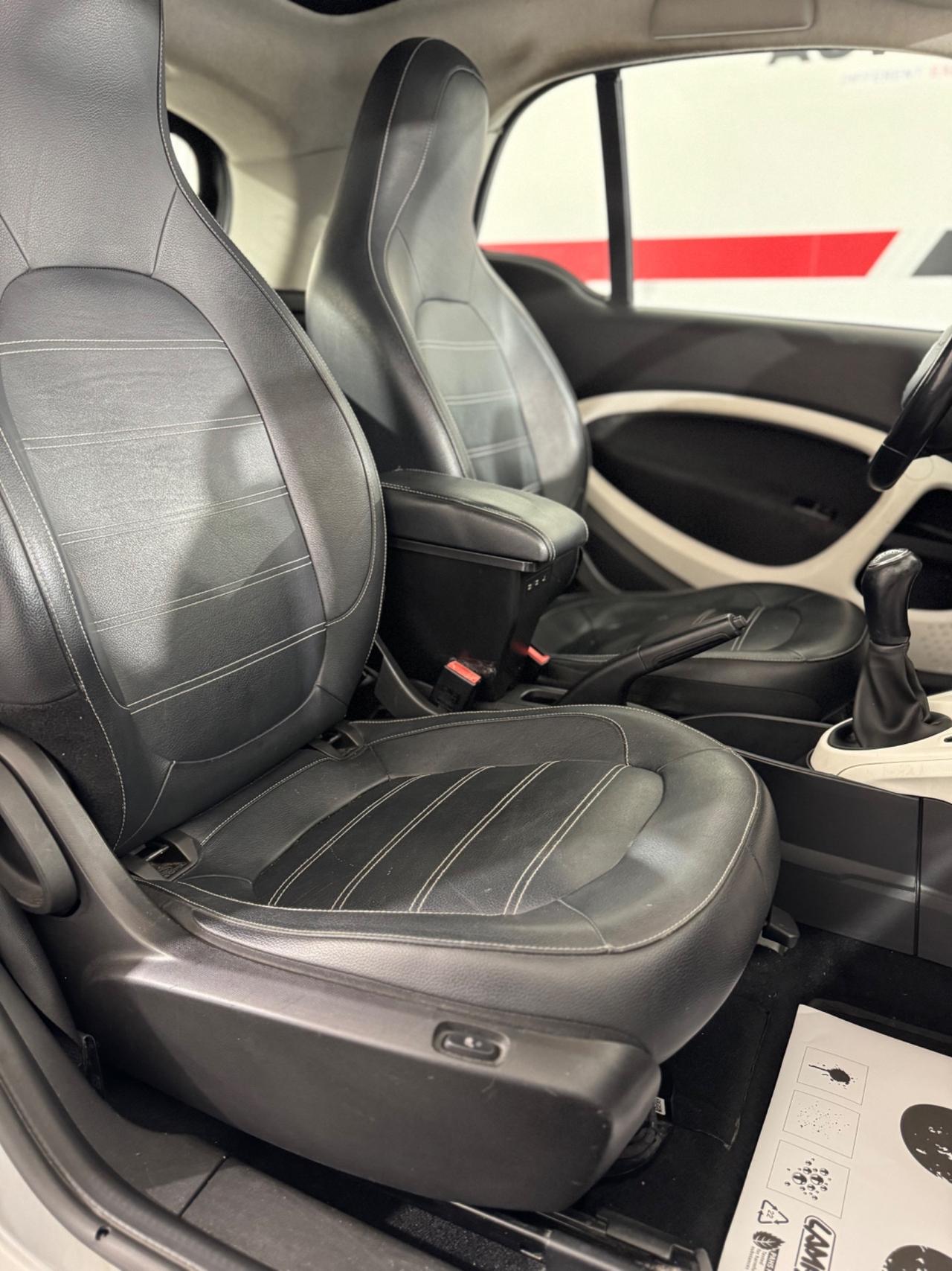 Smart ForTwo 1000 52 kW MHD coupé pulse