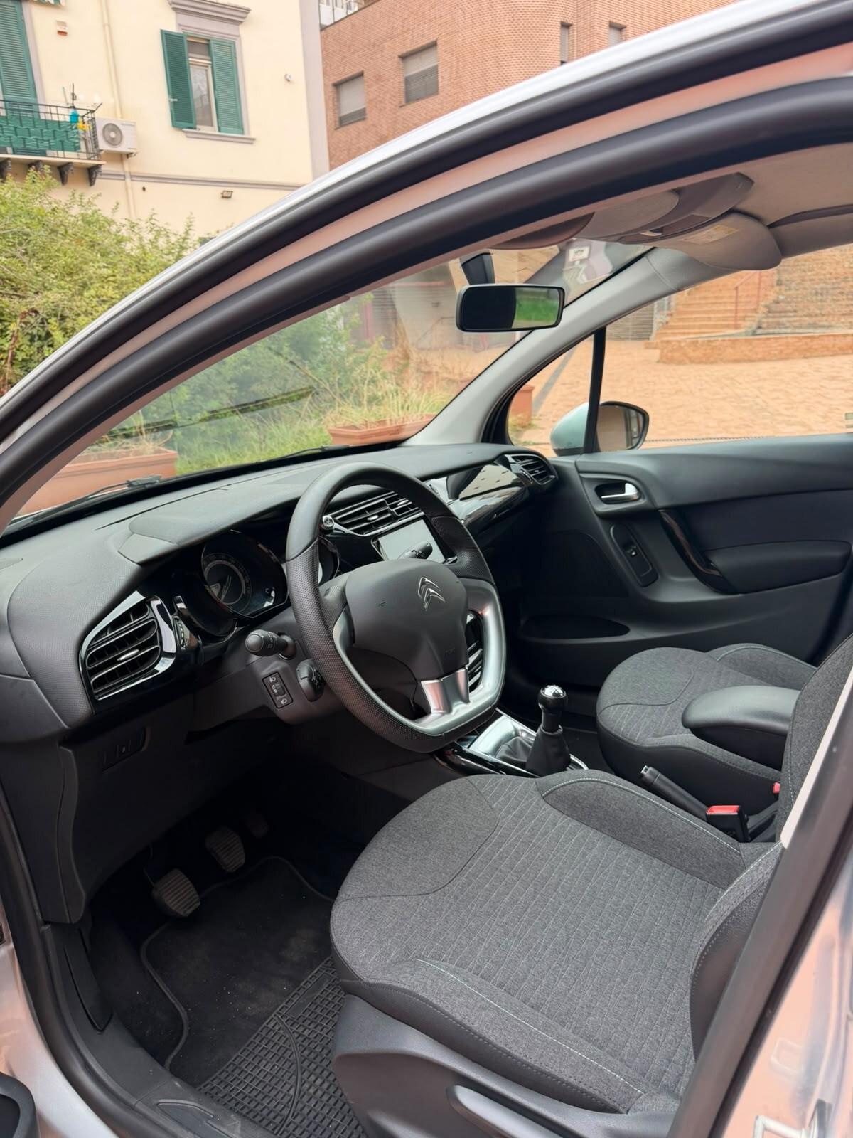 Citroen C3 PureTech 82 Exclusive