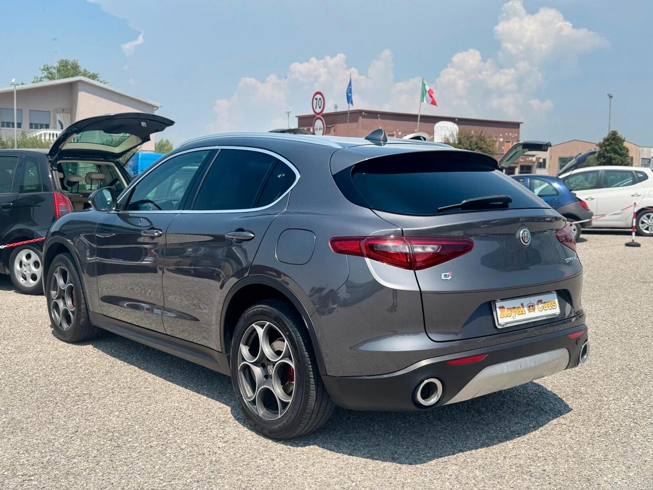 Alfa Romeo Stelvio 2.2 Turbodiesel 210 CV AT8 Q4 Business