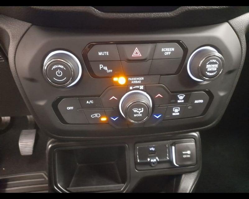 Jeep Renegade 1.4 m-air Longitude Hyper fwd 140cv