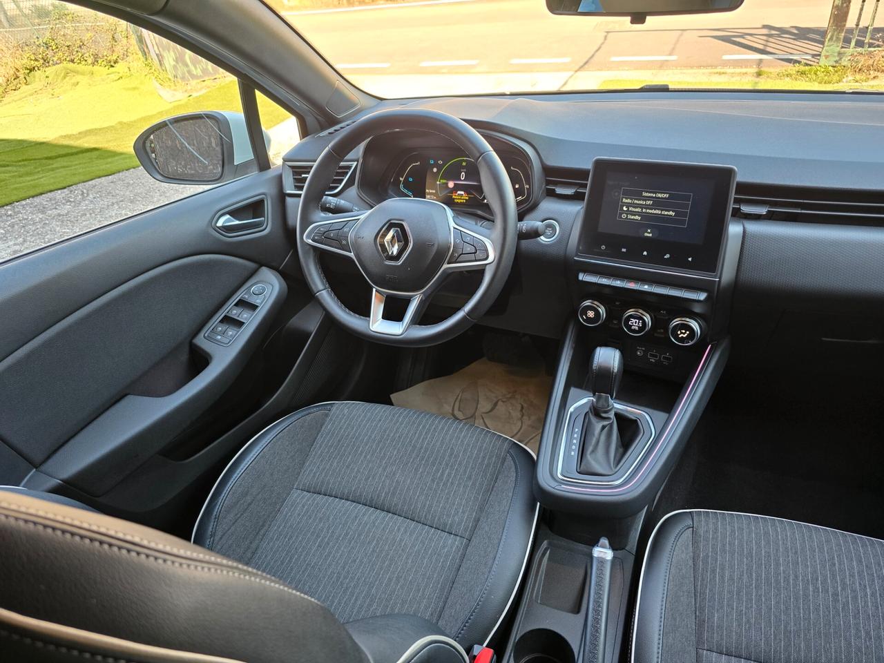 Renault Clio 1.6Hybrid E-Tech 145cv neop ok-2023