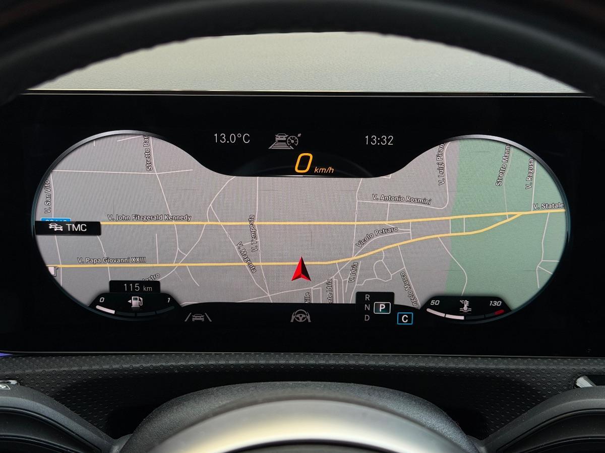 Mercedes Classe A Sedan 220d Premiumg AMG Night Editon 190CV