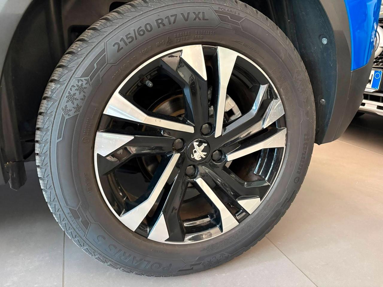 Peugeot 2008 1.5 EAT8 Allure - 2022