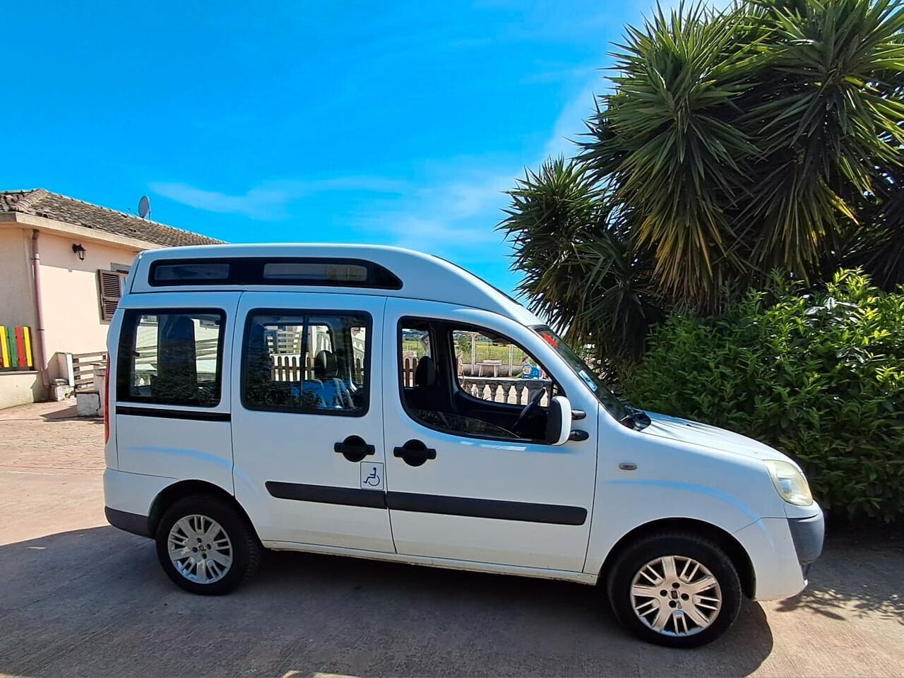 Fiat Doblo Doblò 1.9 120cv TETTO ALTO TRASPORTO DISABILI unipro'