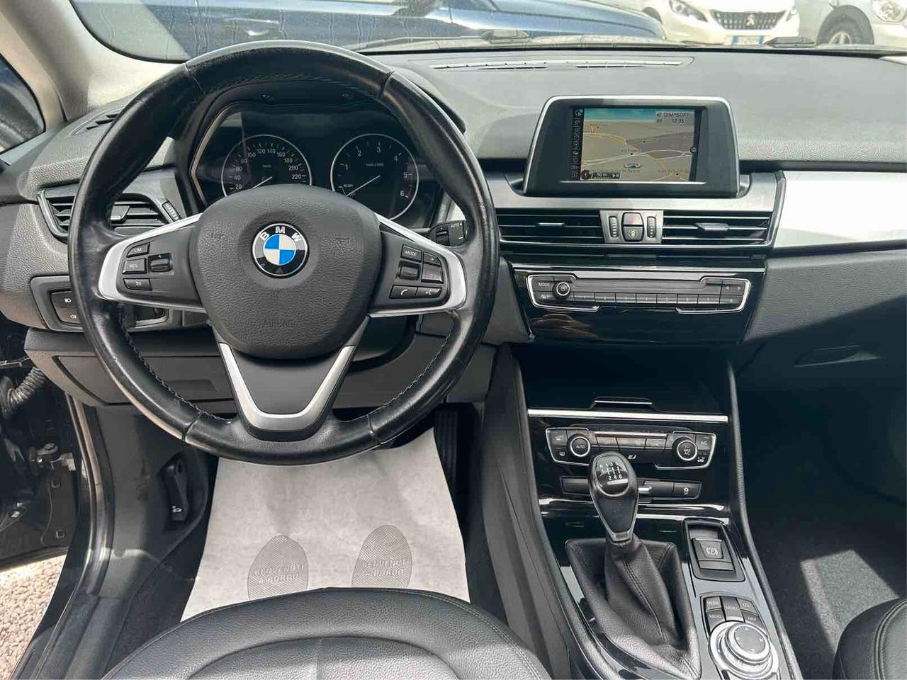 Bmw 218d Active Tourer Luxury OUTLET