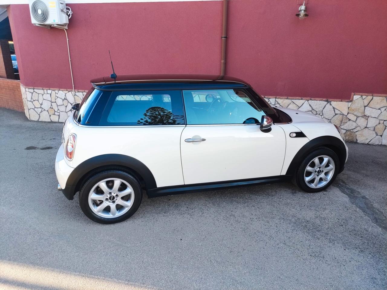 Mini Mini 1.6 16V Cooper D