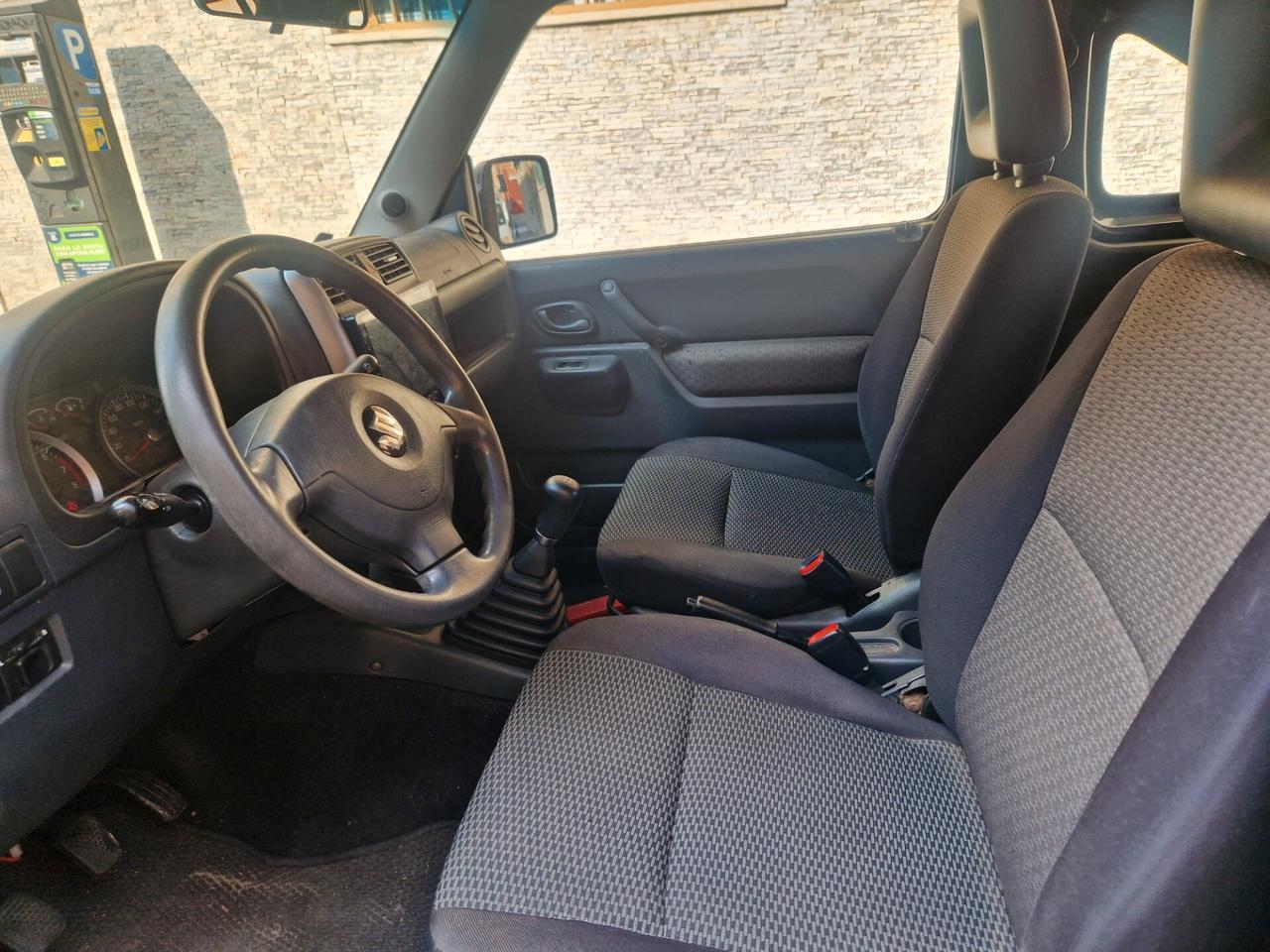 Suzuki Jimny 1.3i 16V cat Cabrio 4WD JLX
