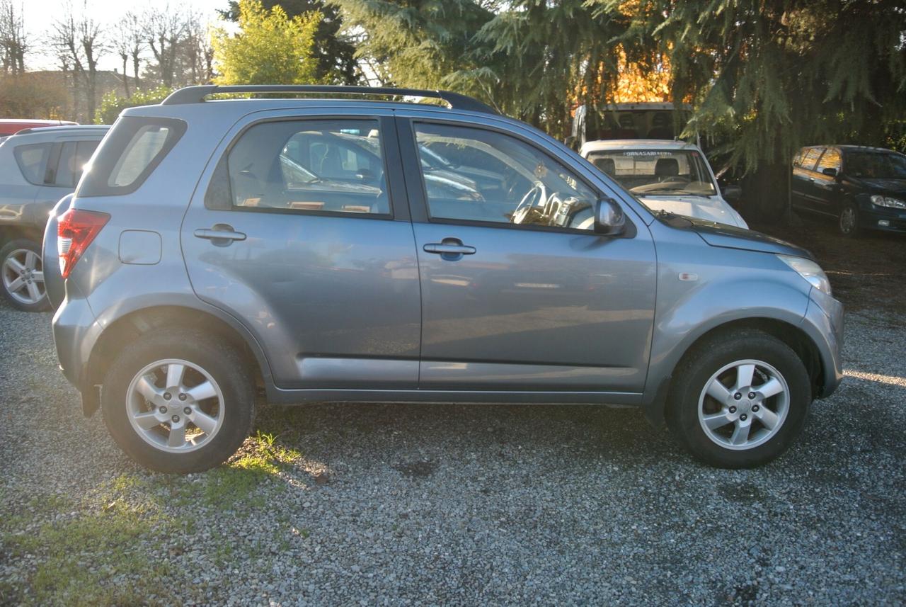 Daihatsu Terios 1.5 4WD SX O/F