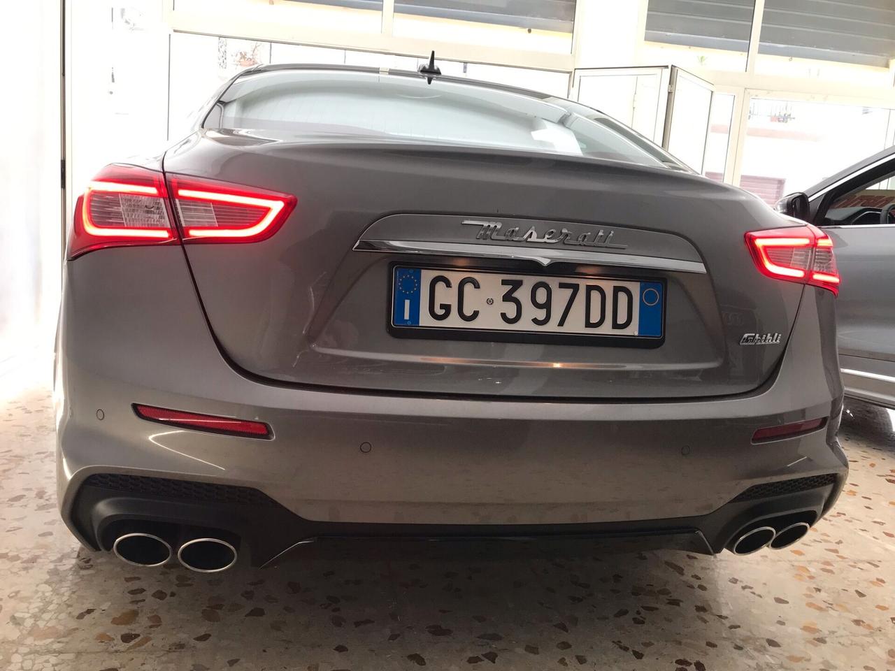 Maserati Ghibli V6 Diesel 250CV Gransport 12/2020