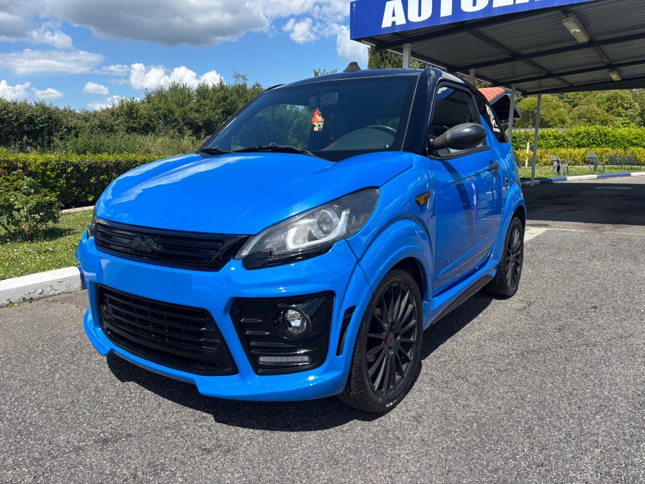 Ligier JS50 Sport Ultimate blu reef full