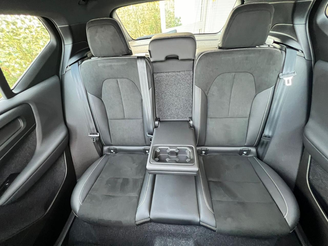 Volvo XC40 T5 Recharge Plug-in Hybrid R-design