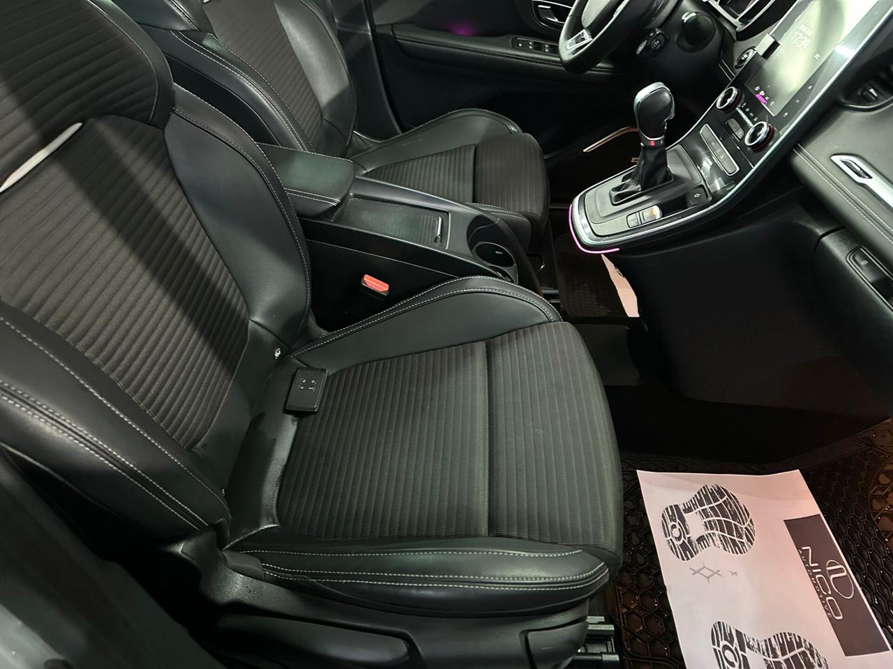 Renault Scenic Scénic dCi 160 CV EDC Energy Bose