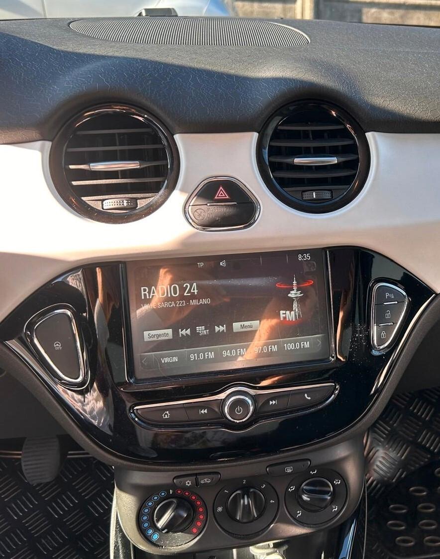 Opel Adam 1.2 70 CV