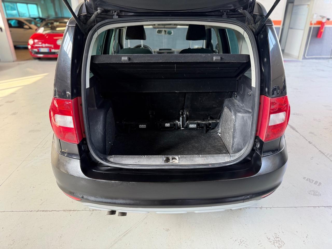 Skoda Yeti 1.2 TSI Active NEOPATENTATI CARROZZERIA DA RIVEDERE