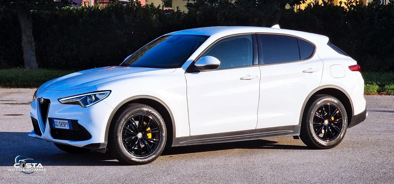 Alfa Romeo Stelvio 2.2 Turbodiesel 190 CV AT8 Q4 Executive
