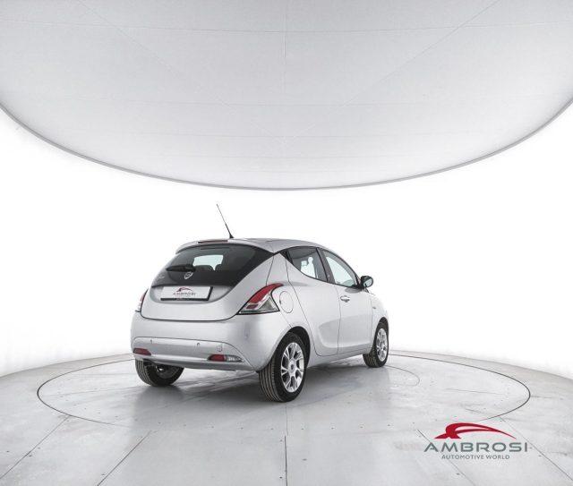 LANCIA Y 1.2 69 CV 5 porte Gold