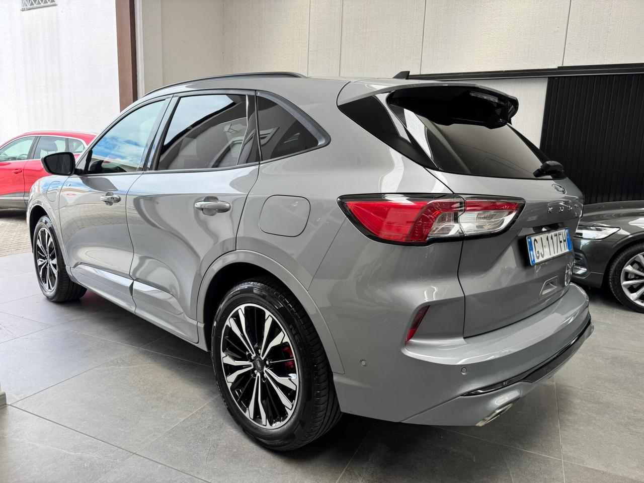 Ford Kuga 2.5 Plug In Hybrid 225 CV CVT 2WD ST-Line X