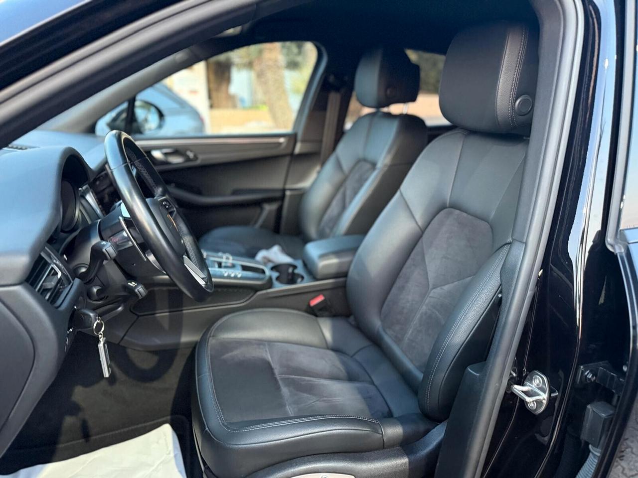 Porsche Macan 2.0 245cv pdls Pelle Cerchi 20"