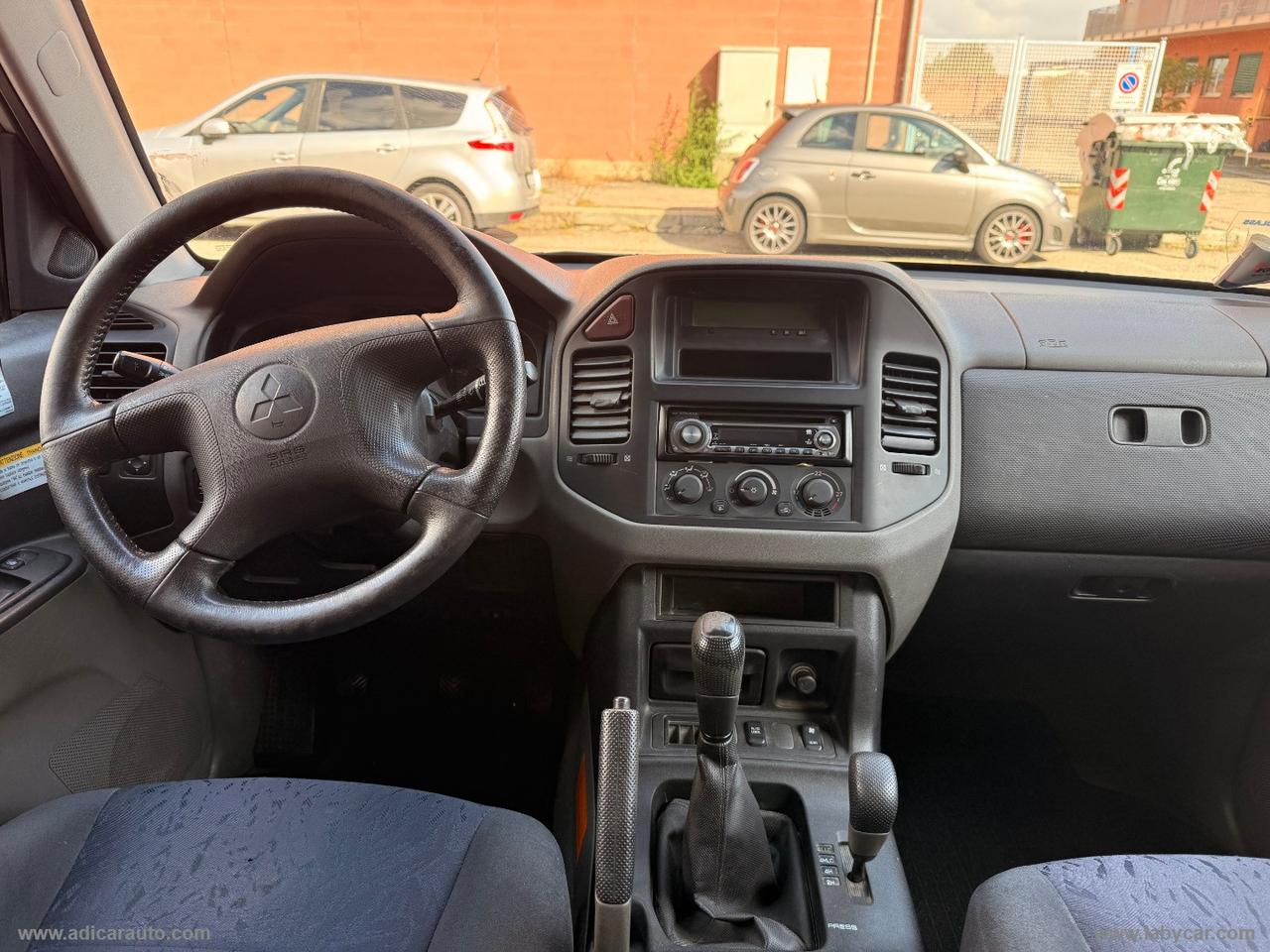 MITSUBISHI Pajero 3.2 16V DI-D 5p. GLX