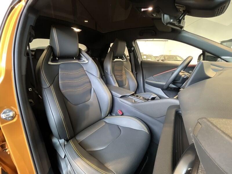 Toyota C-HR 2.0 PHEV Lounge Premiere
