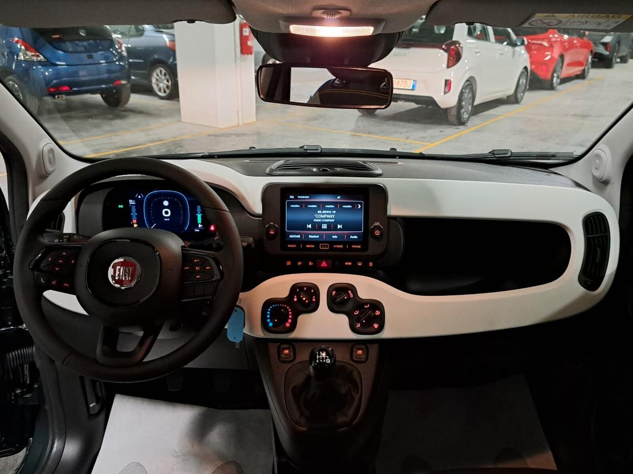 Fiat Panda 1000 FireFly Hybrid 70CV Pandina Km. 0