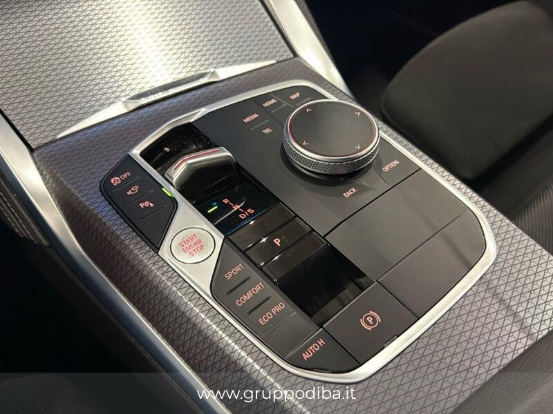 BMW Serie 4 G26 LCI 2024 Gran Coup 420d Gran Coupe mhev 48V xdrive MSport Pro auto