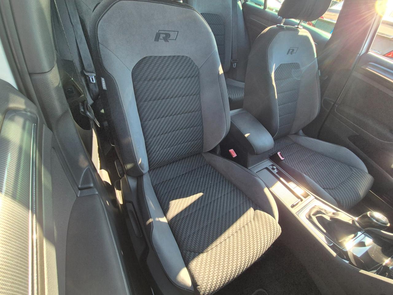 Volkswagen Golf R 1.5 TSI 220cv 4MOTION 5p. BMT